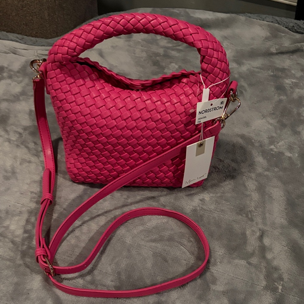 💝 Nordstrom Pink Woven Crossbody Bag 💝